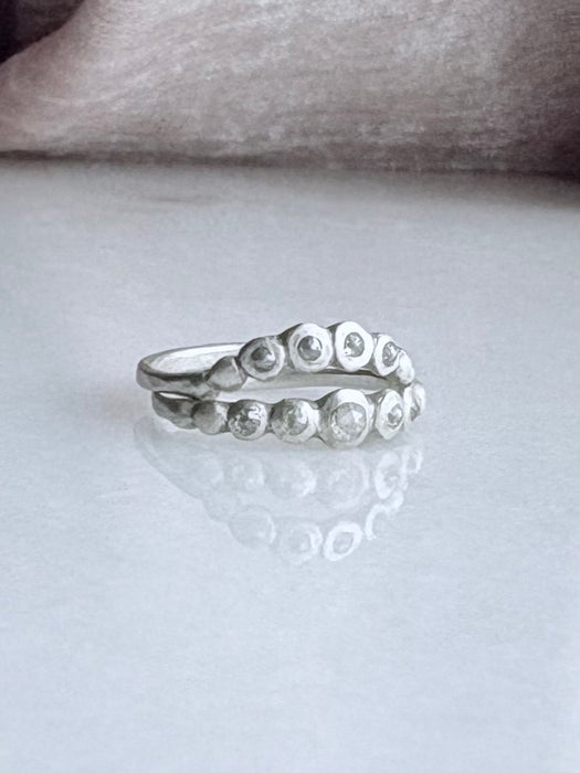 High Curved Diamond Band